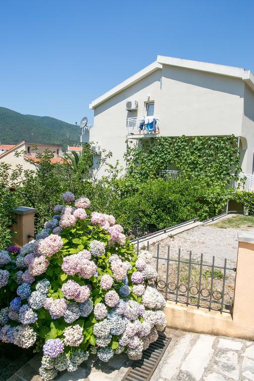 Lidia Apartments Budva Bagian luar foto